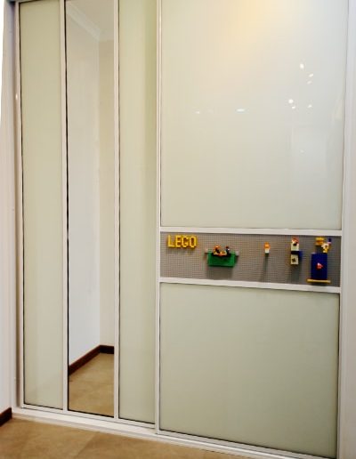 Children's Bedroom wardrobe doors with lego plate and lego blocks